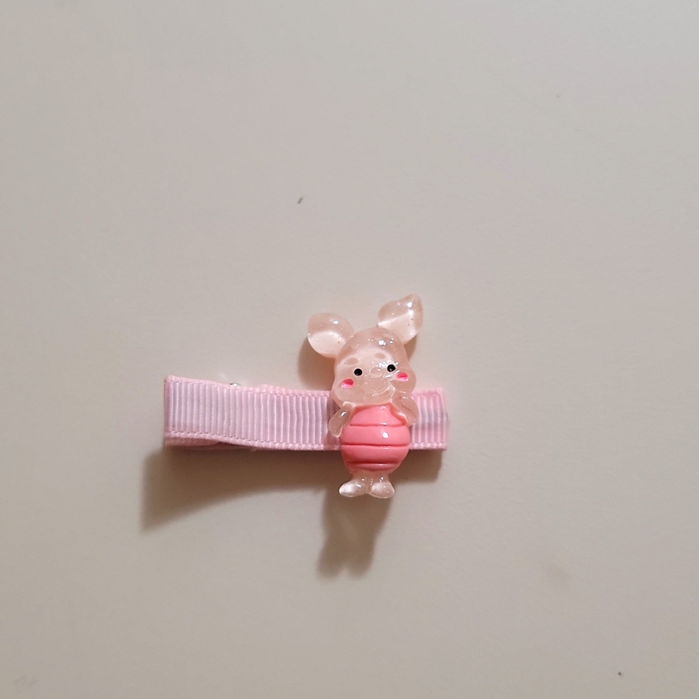 Winnie the pooh- piglet hairclip